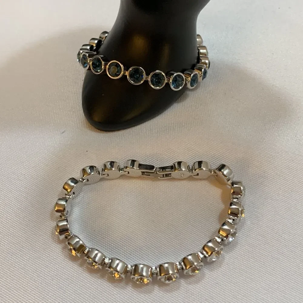 Swarovski Touchtone Crystal bracelet.  Crystal (blue has sold) - Picture 4 of 7
